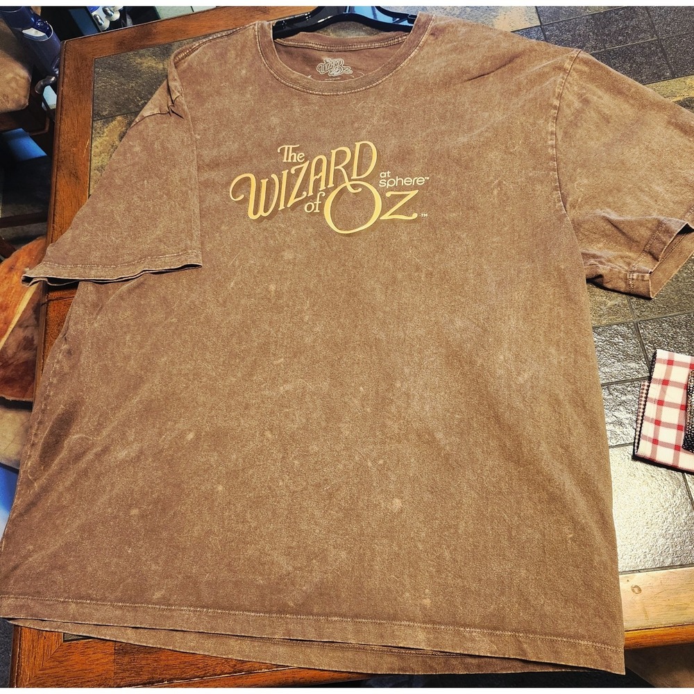Wizard Of Oz at The Sphere Las Vegas RARE‎ Mens 3XL T-Shirt Mineral Wash Brown